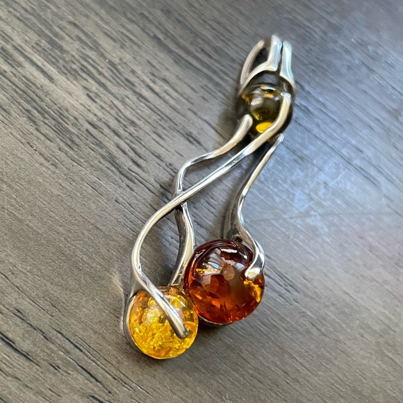 Amber Wave Sterling Silver Pendant - Picture 9 of 14